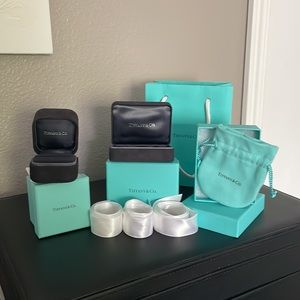 Lot of Tiffany & Co velvet jewelry boxes and gift packaging